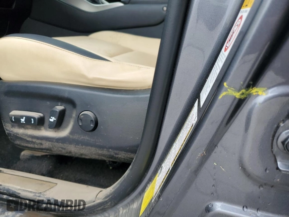 2015 Lexus NX 200t z VIN JTJBARBZ0F2001908, wystawiony jako Copart lot #52128205 z przebiegiem 143 333 mil mil oraz Szkoda całkowita • Salvage title. Historia ofert i sprzedaży dostępna na DreamBid. Obrazek 13.