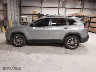 2019 Jeep Cherokee Altitude with VIN 1C4PJLLB6KD316489, listed as a IAAI auction lot 41578504 with 120,543 mi miles. Bid and sale history available at carsss.com. Image 14.
