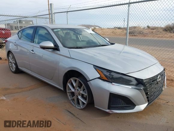2023 Nissan Altima SL with VIN 1N4BL4EV2PN345867, listed as a IAAI auction lot 41434744 with 39,671 mi miles and . Bid and sale history available at DreamBid. Image 1.