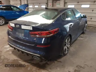 2019 Kia Optima LX with VIN 5XXGT4L3XKG317045, listed as a IAAI auction lot 41282478 with 37,028 mi miles and . Bid and sale history available at carsss.com. Image 4.