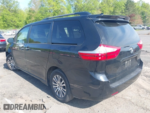 2018 Toyota Sienna XLE Auto Access Seat with VIN 5TDYZ3DC2JS926543, listed as a IAAI auction lot 42250898 with 138,489 mi miles and . Bid and sale history available at DreamBid. Image 3.
