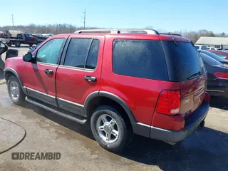 2003 Ford Explorer XLT z VIN 1FMZU73W13UA55229, wystawiony jako IAAI lot #41758546 z przebiegiem 178 469 mil mil oraz . Historia ofert i sprzedaży dostępna na DreamBid. Obrazek 3.