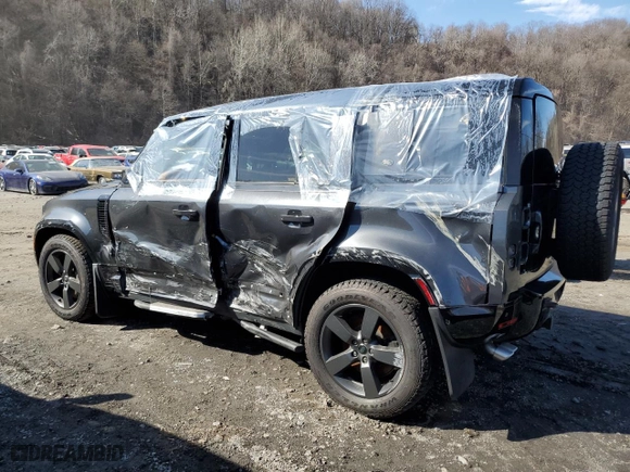 2023 Land Rover Defender V8 with VIN SALEWEEE9P2204485, listed as a Copart auction lot 50004495 with 5,368 mi miles and Salvage Title. Bid and sale history available at carsss.com. Image 2.