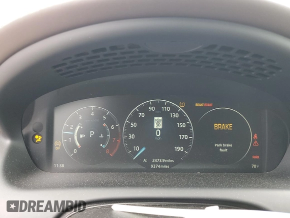2018 Jaguar XJ Portfolio with VIN SAJWJ2GD9J8W15663, listed as a Copart auction lot 56734515 with 9,374 mi miles and Salvage Title. Bid and sale history available at DreamBid. Image 9.
