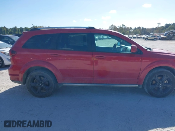 2018 Dodge Journey Crossroad with VIN 3C4PDDGG3JT388407, listed as a IAAI auction lot 40769065 with 147,997 mi miles and . Bid and sale history available at DreamBid. Image 13.