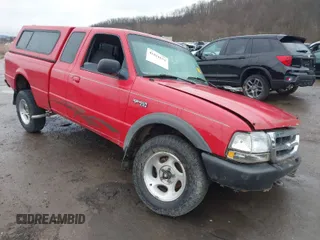 1998 Ford Ranger XL with VIN 1FTZR15XXWTA25035, listed as a IAAI auction lot 41811654 with 192,824 mi miles. Bid and sale history available at carsss.com. Image 1.