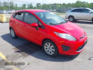 2012 Ford Fiesta SE z VIN 3FADP4EJ2CM114157, wystawiony jako IAAI lot #42130778 z przebiegiem 56 687 mil mil oraz . Historia ofert i sprzedaży dostępna na DreamBid. Obrazek 1.