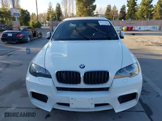 2012 BMW X6 M with VIN 5YMGZ0C59CLK14913, listed as a IAAI auction lot 41635362 with 137,979 mi miles. Bid and sale history available at carsss.com. Image 6.