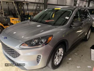2022 Ford Escape SE с VIN 1FMCU0G65NUB40925, выставлен на аукционе IAAI как лот 42841804 с пробегом 54 950 миль миль и . История ставок и продаж доступна на DreamBid. Изображение 17.