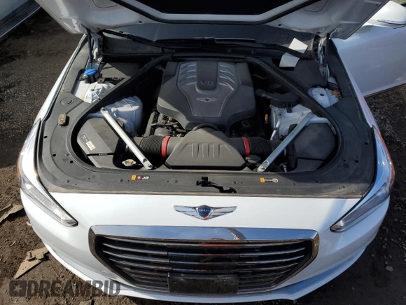 2018 Genesis G90 5.0L Ultimate with VIN KMHG54JH3JU043488, listed as a Copart auction lot 47427175 with 39,618 mi miles and Salvage Title. Bid and sale history available at carsss.com. Image 11.