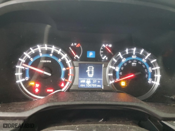 2018 Toyota 4Runner SR5 with VIN JTEBU5JR5J5607440, listed as a Copart auction lot 45283325 with 104,789 mi miles and Salvage Title. Bid and sale history available at carsss.com. Image 9.