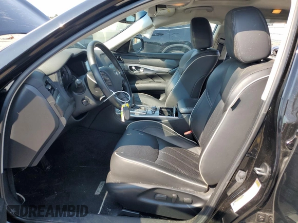 2019 Infiniti Q70 Luxe with VIN JN1BY1AR6KM585945, listed as a Copart auction lot 42006195 with 38,468 mi miles and Salvage title. Bid and sale history available at DreamBid. Image 7.