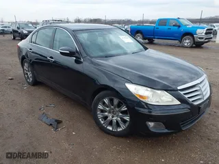 2009 Hyundai Genesis with VIN KMHGC46E59U023078, listed as a IAAI auction lot 41717409 with 239,827 mi miles. Bid and sale history available at carsss.com. Image 1.