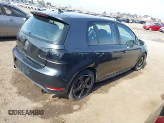 2010 Volkswagen GTI с VIN WVWGV7AJ4AW337740, выставлен на аукционе IAAI как лот 41472317 с пробегом 84 763 миль миль и . История ставок и продаж доступна на DreamBid. Изображение 4.