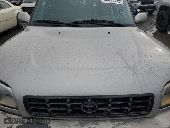 2000 Toyota RAV4 with VIN JT3HP10V7Y7169097, listed as a Copart auction lot 43357225 with 295,509 mi miles and Salvage title. Bid and sale history available at DreamBid. Image 12.