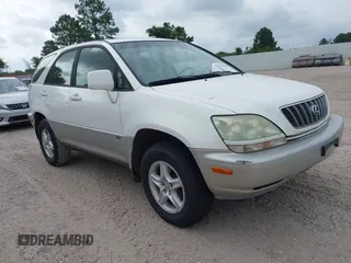 2001 Lexus RX 300 z VIN JTJGF10U910087787, wystawiony jako IAAI lot #42270296 z przebiegiem 234 675 mil mil oraz . Historia ofert i sprzedaży dostępna na DreamBid. Obrazek 1.