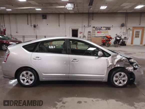 2008 Toyota Prius with VIN JTDKB20U883299913, listed as a IAAI auction lot 41143444 with 124,074 mi miles. Bid and sale history available at carsss.com. Image 13.