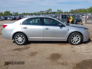2011 Lincoln MKZ with VIN 3LNHL2GC1BR754870, listed as a IAAI auction lot 42220451 with 143,922 mi miles and . Bid and sale history available at DreamBid. Image 12.