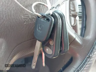 2002 Honda CR-V EX с VIN JHLRD78892C053346, выставлен на аукционе IAAI как лот 42447196 с пробегом 192 602 миль миль и . История ставок и продаж доступна на DreamBid. Изображение 11.