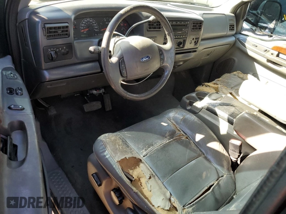 2003 Ford F-250 XL z VIN 1FTNX21PX3EB94715, wystawiony jako Copart lot #50712735 z przebiegiem 96 293 mil mil oraz Szkoda całkowita • Salvage title. Historia ofert i sprzedaży dostępna na DreamBid. Obrazek 8.
