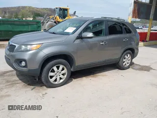 2011 Kia Sorento LX with VIN 5XYKT4A1XBG063246, listed as a IAAI auction lot 42019664 with 264,937 mi miles. Bid and sale history available at carsss.com. Image 2.