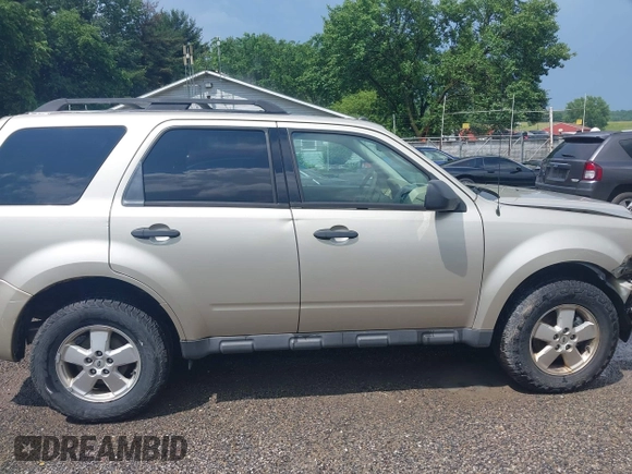 2012 Ford Escape XLT with VIN 1FMCU0D77CKB01050, listed as a IAAI auction lot 42513535 with 190,526 mi miles and . Bid and sale history available at DreamBid. Image 14.