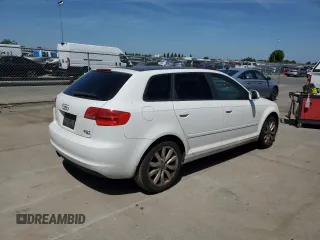 2009 Audi A3 Premium z VIN WAUKF78P39A017316, wystawiony jako Copart lot #54247945 z przebiegiem 172 877 mil mil oraz Czysty tytuł • Clean title. Historia ofert i sprzedaży dostępna na DreamBid. Obrazek 3.