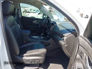2020 Chevrolet Traverse LT with VIN 1GNERHKW4LJ219609, listed as a IAAI auction lot 42282788 with 55,836 mi miles and . Bid and sale history available at DreamBid. Image 5.