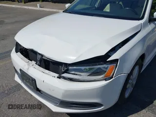 2013 Volkswagen Jetta SE with VIN 3VWDP7AJ9DM253878, listed as a IAAI auction lot 41974451 with 149,720 mi miles and . Bid and sale history available at DreamBid. Image 6.