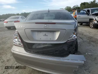 2006 Mercedes-Benz C 280 Luxury with VIN WDBRF54H16A882008, listed as a Copart auction lot 70201484 with 100,294 mi miles and Salvage Title. Bid and sale history available at DreamBid. Image 6.