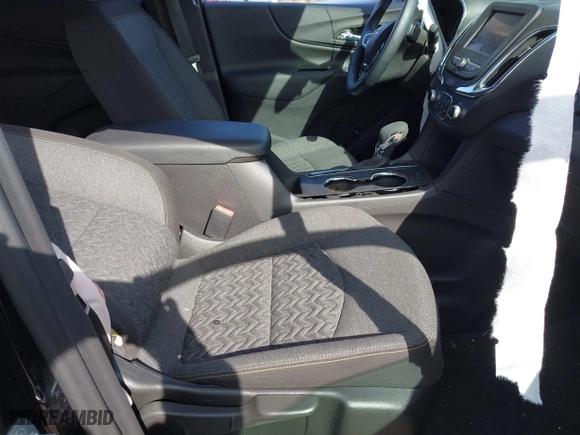 2023 Chevrolet Equinox LT with VIN 3GNAXUEG3PL272057, listed as a IAAI auction lot 41633361 with 7,367 mi miles. Bid and sale history available at carsss.com. Image 5.