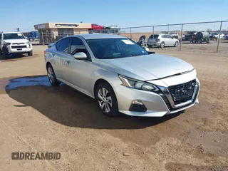 2020 Nissan Altima S z VIN 1N4BL4BV5LC254425, wystawiony jako IAAI lot #41598143 z przebiegiem 95 403 mil mil oraz . Historia ofert i sprzedaży dostępna na DreamBid. Obrazek 1.