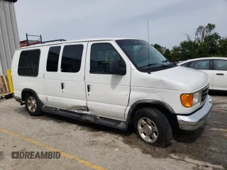 2006 Ford Econoline Cargo Recreational with VIN 1FDRE14W46HA12025, listed as a Copart auction lot 68670614 with 117,301 mi miles and Salvage title. Bid and sale history available at DreamBid. Image 4.