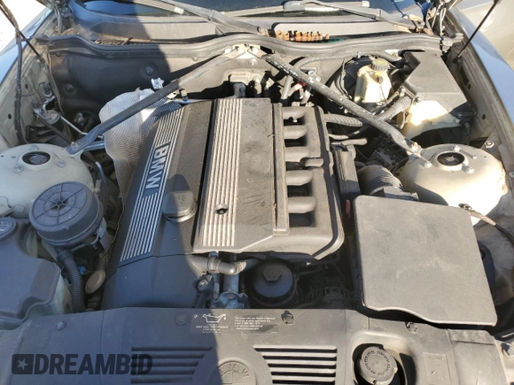2005 BMW Z4 2.5i with VIN 4USBT33585LS54029, listed as a Copart auction lot 86951144 with 114,583 mi miles and Salvage Title. Bid and sale history available at carsss.com. Image 11.