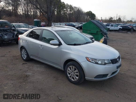 2011 Kia Forte LX with VIN KNAFT4A24B5403622, listed as a IAAI auction lot 41774093 with 143,971 mi miles. Bid and sale history available at carsss.com. Image 1.