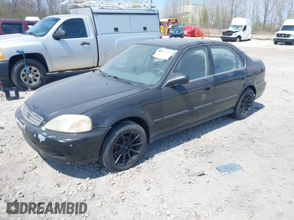 2000 Honda Civic LX with VIN 1HGEJ6670YL065386, listed as a IAAI auction lot 42199165 with 162,758 mi miles and . Bid and sale history available at carsss.com. Image 2.
