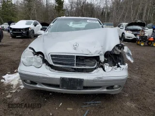 2004 Mercedes-Benz C 230 Kompressor with VIN WDBRF40J74F543823, listed as a Copart auction lot 49698565 with 114,644 mi miles and Salvage title. Bid and sale history available at DreamBid. Image 5.