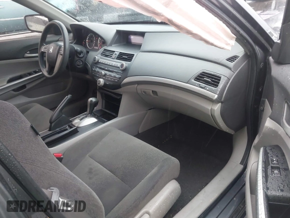 2010 Honda Accord EX z VIN 5KBCP3F75AB005715, wystawiony jako IAAI lot #41519505 z przebiegiem 112 287 mil mil oraz . Historia ofert i sprzedaży dostępna na DreamBid. Obrazek 12.