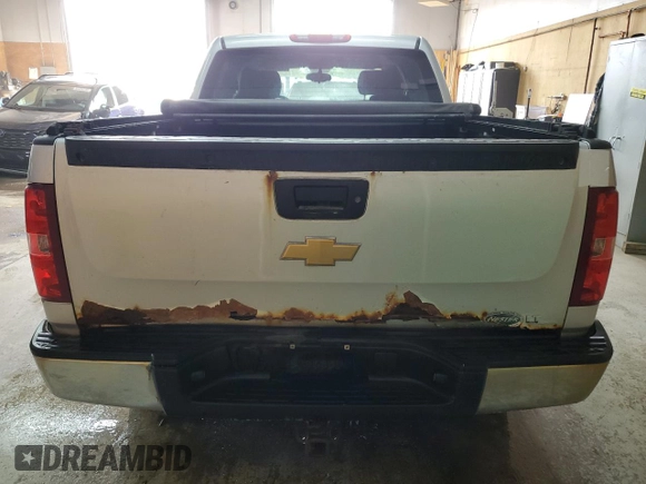 2012 Chevrolet Silverado 1500 LT with VIN 3GCPKSE71CG204560, listed as a Copart auction lot 55096145 with 215,636 mi miles and Clean Title. Bid and sale history available at DreamBid. Image 6.