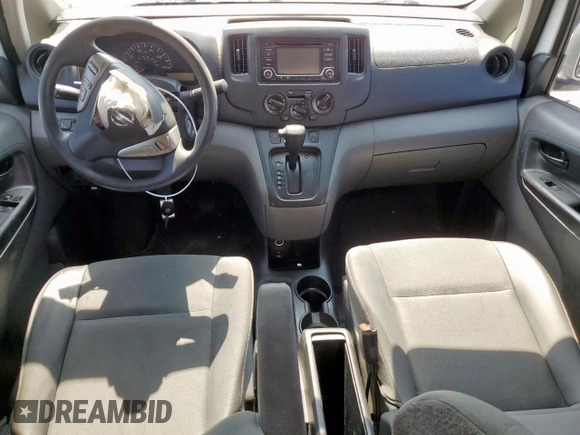 2019 Nissan NV200 S z VIN 3N6CM0KN6KK700060, wystawiony jako Copart lot #59847355 z przebiegiem 189 479 mil mil oraz Czysty tytuł • Clean title. Historia ofert i sprzedaży dostępna na DreamBid. Obrazek 8.