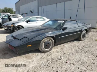 1991 Pontiac Firebird z VIN 1G2FS23T9ML231204, wystawiony jako Copart lot #85231784 z przebiegiem Nie podano mil oraz Czysty tytuł • Clean title. Historia ofert i sprzedaży dostępna na DreamBid. Obrazek 1.
