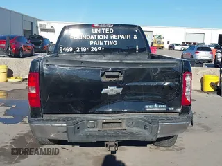 2007 Chevrolet Silverado 1500 LT w/2LT with VIN 2GCEC19J271675569, listed as a IAAI auction lot 41648141 with 293,825 mi miles. Bid and sale history available at carsss.com. Image 16.