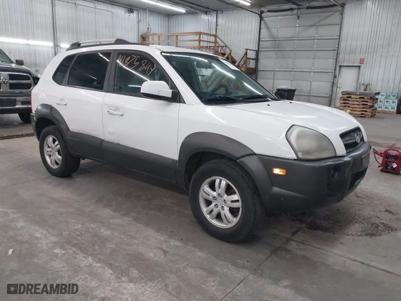 2006 Hyundai Tucson GLS with VIN KM8JN72D86U427695, listed as a IAAI auction lot 41875844 with 161,557 mi miles. Bid and sale history available at carsss.com. Image 1.