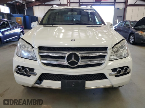 2011 Mercedes-Benz GL-Class GL 450 with VIN 4JGBF7BE6BA680519, listed as a Copart auction lot 55227995 with 214,724 mi miles and Clean Title. Bid and sale history available at carsss.com. Image 5.