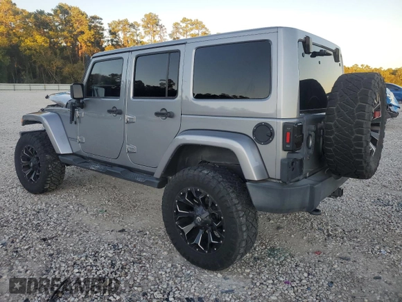 2017 Jeep Wrangler Unlimited Sahara with VIN 1C4HJWEG8HL697341, listed as a Copart auction lot 81313424 with 118,693 mi miles and Salvage title. Bid and sale history available at DreamBid. Image 2.