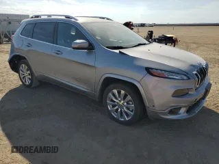 2017 Jeep Cherokee Overland с VIN 1C4PJLJS0HW574622, выставлен на аукционе Copart как лот 74615164 с пробегом 93 945 миль миль и Списание • Salvage title. История ставок и продаж доступна на DreamBid. Изображение 4.