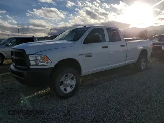 2017 Ram 2500 Tradesman z VIN 3C6UR5HJ7HG748406, wystawiony jako Copart lot #44056095 z przebiegiem 165 379 mil mil oraz Czysty tytuł • Clean title. Historia ofert i sprzedaży dostępna na DreamBid. Obrazek 1.