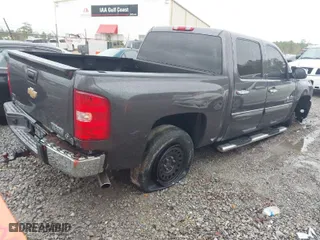 2010 Chevrolet Silverado 1500 LT with VIN 3GCRCSE00AG209285, listed as a IAAI auction lot 41772604 with 1 mi miles. Bid and sale history available at carsss.com. Image 4.