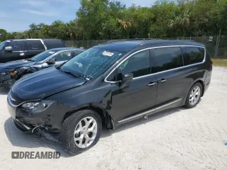2017 Chrysler Pacifica Touring L with VIN 2C4RC1BG7HR551641, listed as a Copart auction lot 51810185 with 66,860 mi miles and Salvage Title. Bid and sale history available at DreamBid. Image 1.