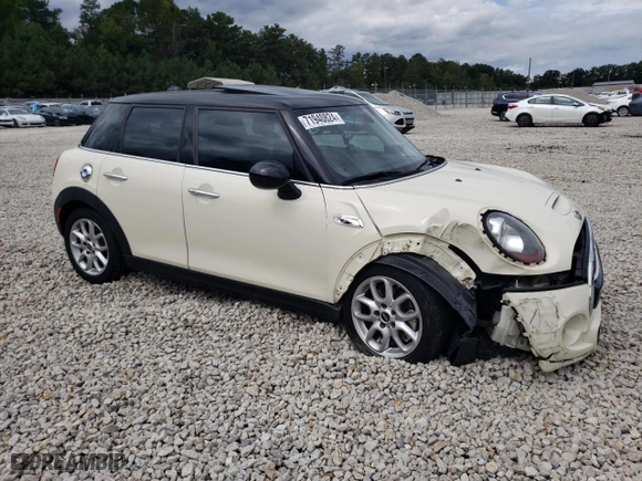 2017 MINI Hardtop 4 Door Cooper S with VIN WMWXU3C3XH2D33378, listed as a Copart auction lot 71940824 with 80,198 mi miles and Salvage Title. Bid and sale history available at carsss.com. Image 4.